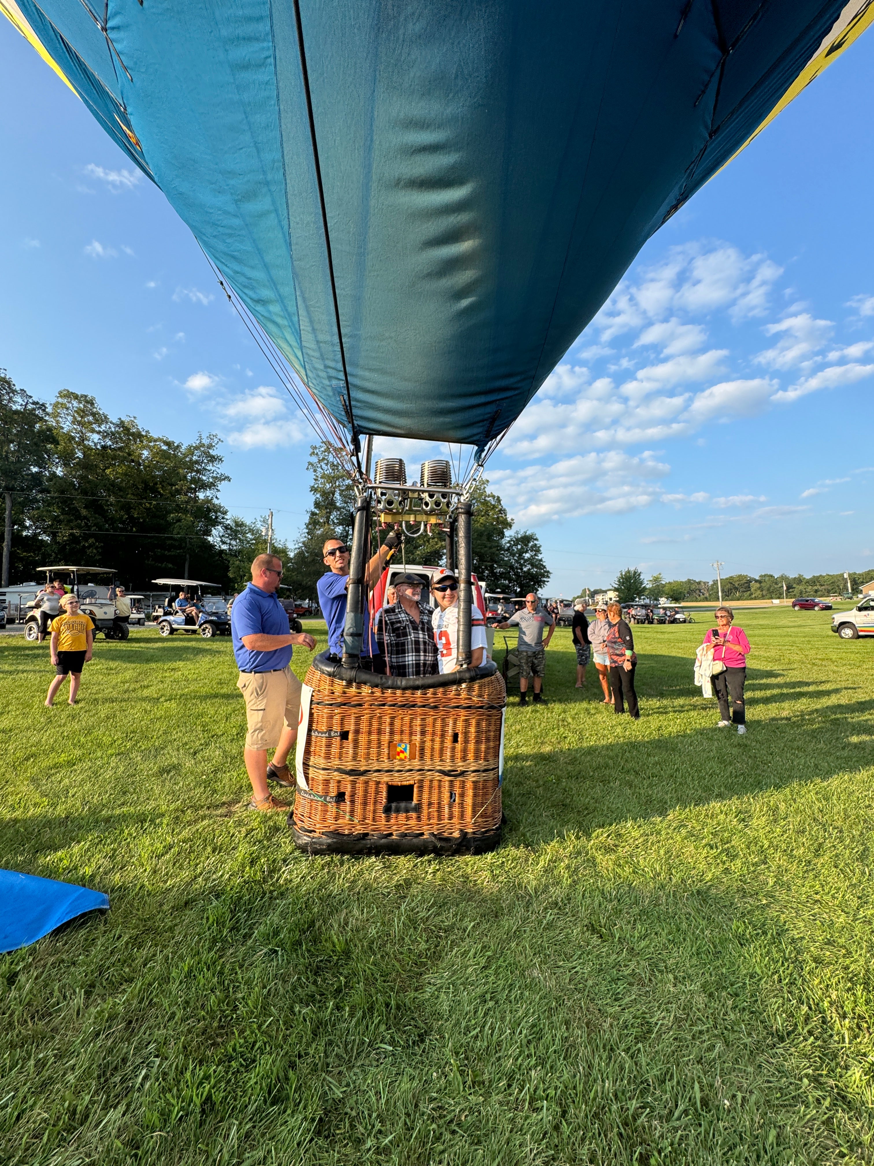 passengers and pilot Zach Burgess in balloon basket